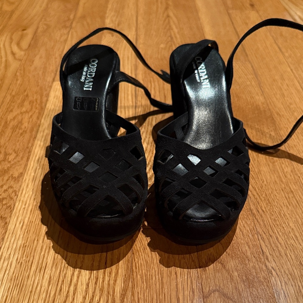 Cordani Black Strappy Heels